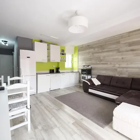 Apartamento Atico Calle Bergantin Playas Del Cura / Locos Torrevieja
